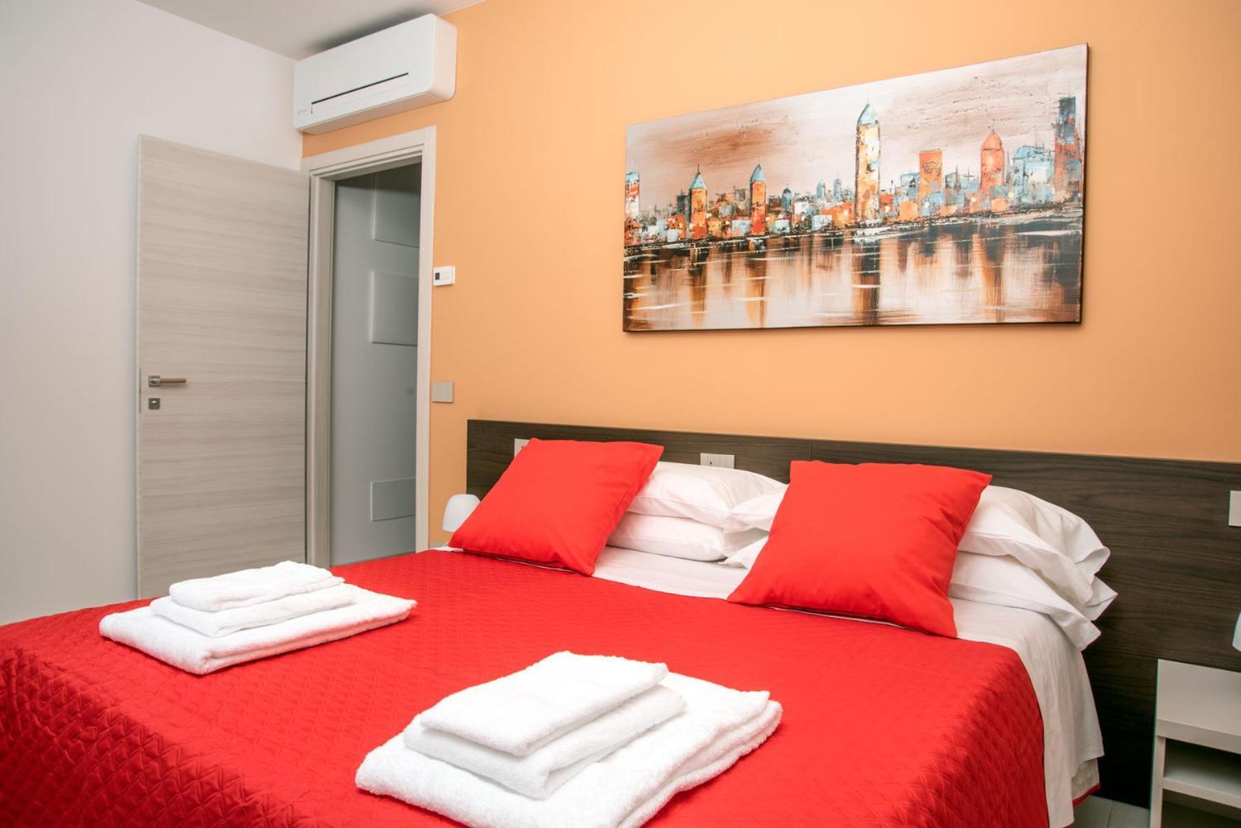 Camelot Red - Appartamenti Верона Экстерьер фото